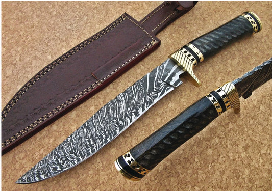 Custom Handmade Damascus Steel Hunting Knive” Buffalo Horn Handle " With Sheath