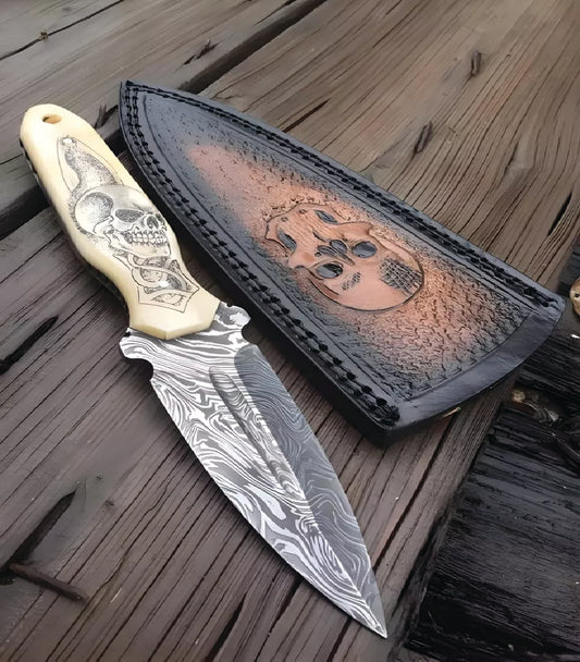 Custom Handmade Damascus Steel Dagger Knife Engraved Skull Handle/Leather Sheath